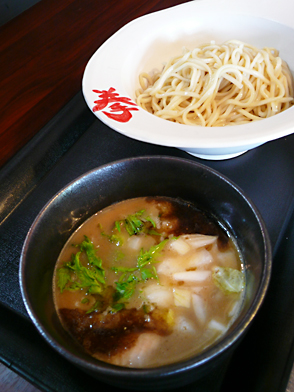 拳ラーメン