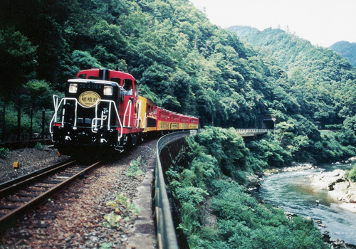 嵯峨野トロッコ列車